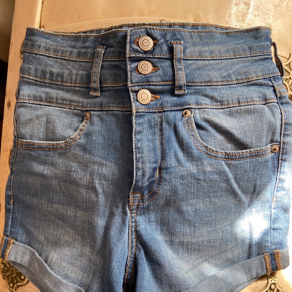 Jean Shorts Super High rise midi size 6